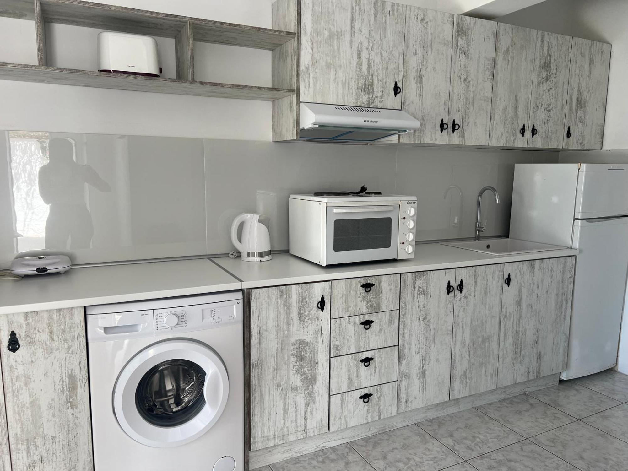 Nikos Studios Livadia  المظهر الخارجي الصورة