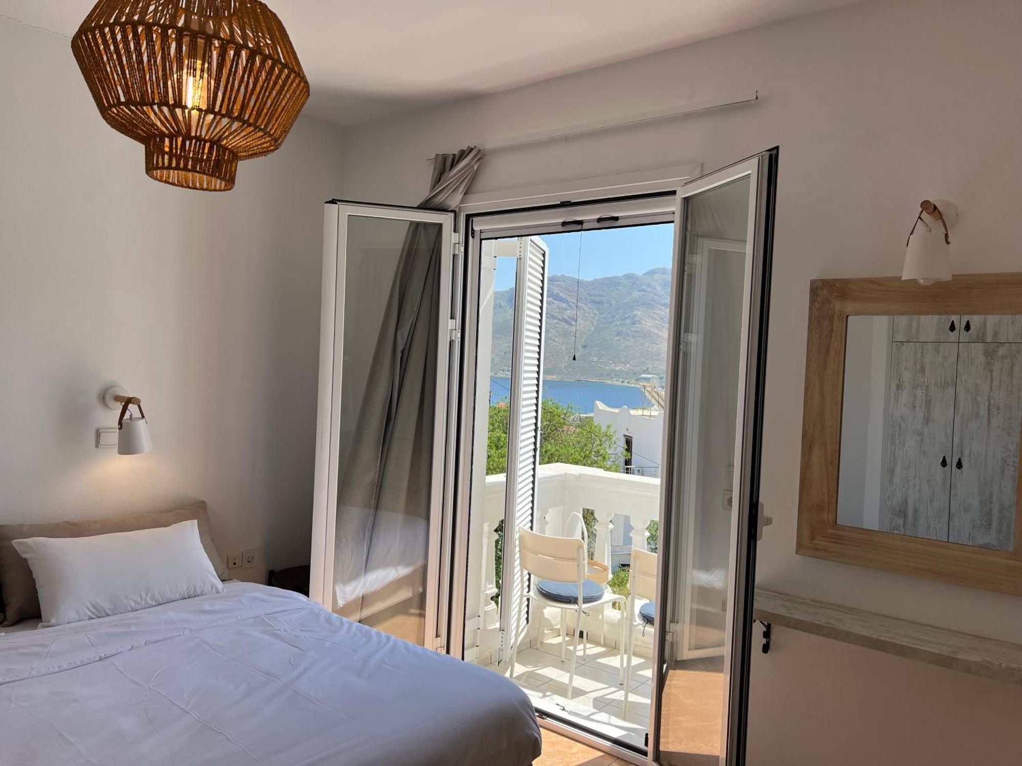 Nikos Studios Livadia  المظهر الخارجي الصورة